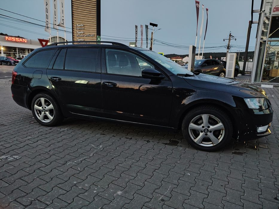Vand Skoda Octavia 2014 /150PS/Climatronic/Senzori parcare/Pilot Automat!