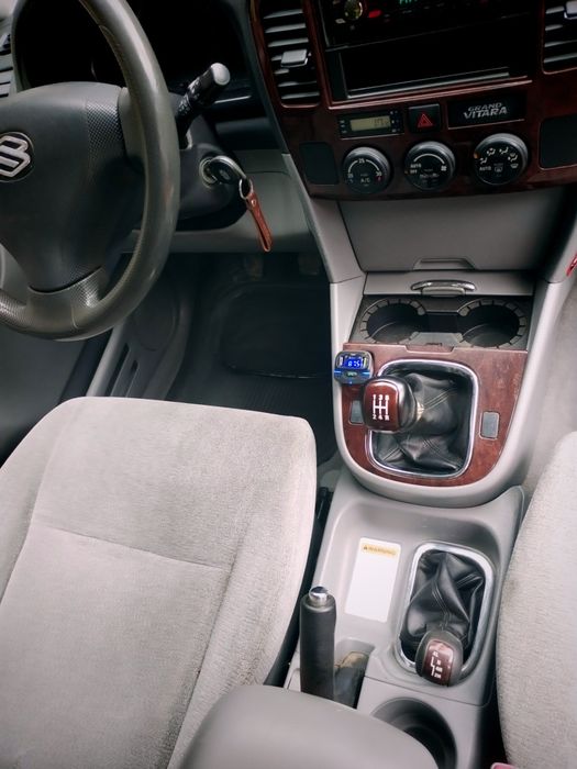Suzuki grand vitara xl7