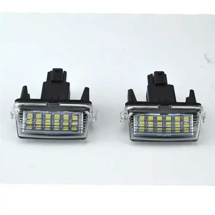 LED Плафони за Toyota Yaris , Camry 2012 - 2016