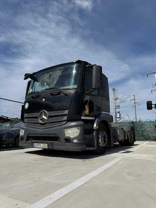 Capete tractor Mercedes Actros 2014