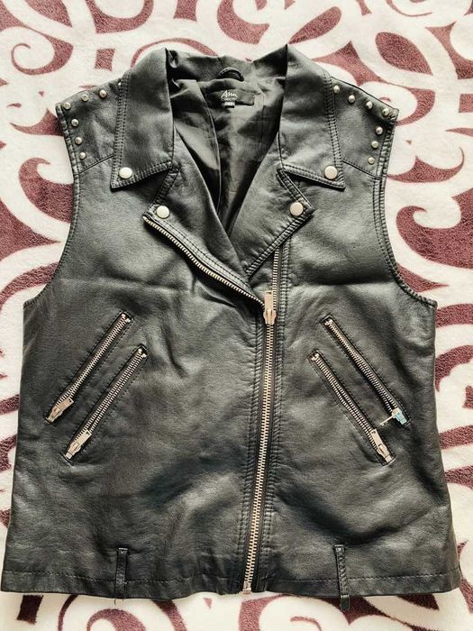 Кожаный сарафан новый Пиджаки