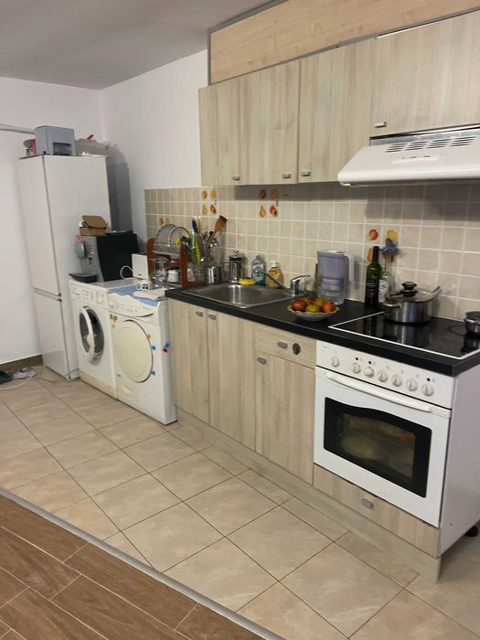 Давам за краткосрочен наем малка самостоятелна къща в Regenstauf-93128