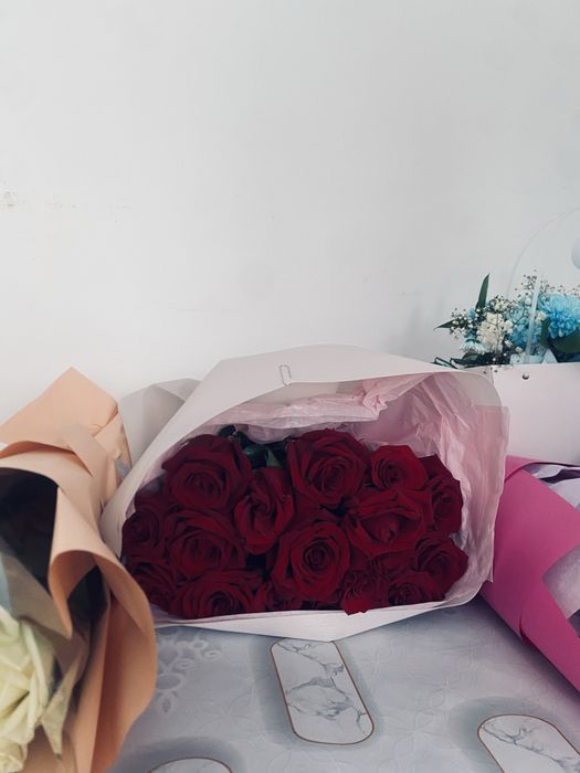 Роза-15000тг,  все-5000тг