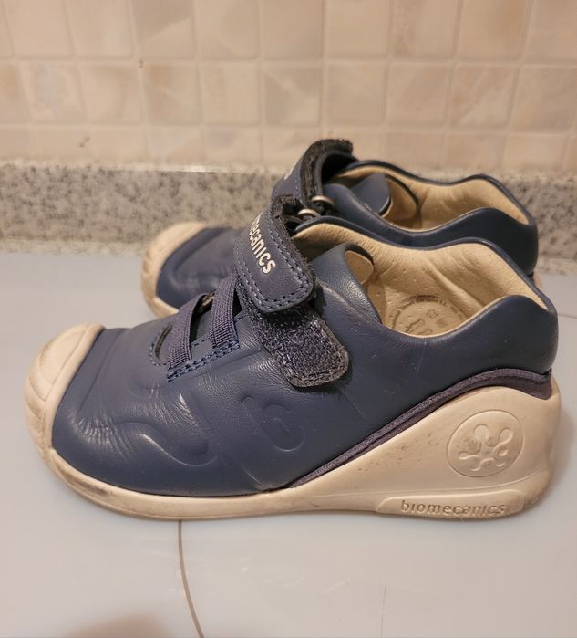 Ботинки для малыша. Размер 24