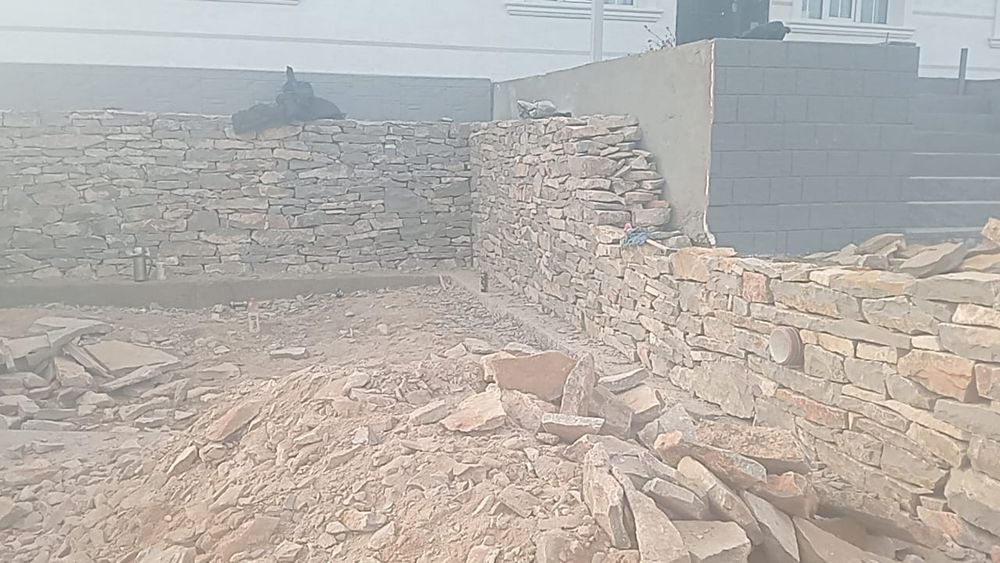 Фундамент таудың тасынан қалаймыз