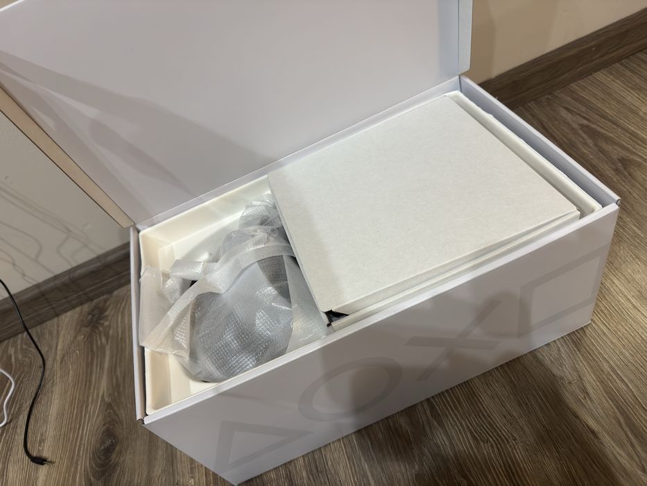 VR очила за виртуална реалност ps5