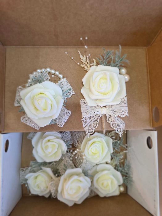 Сватбени бутониери и гривни