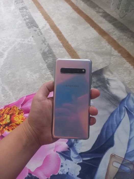 Самсунг С10 5Ж 256Гб