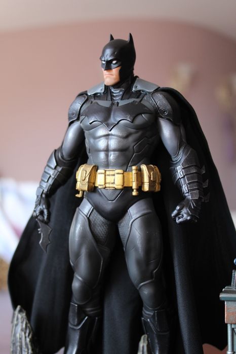 Iron Studios Batman Unleashed Статуетка Фигура