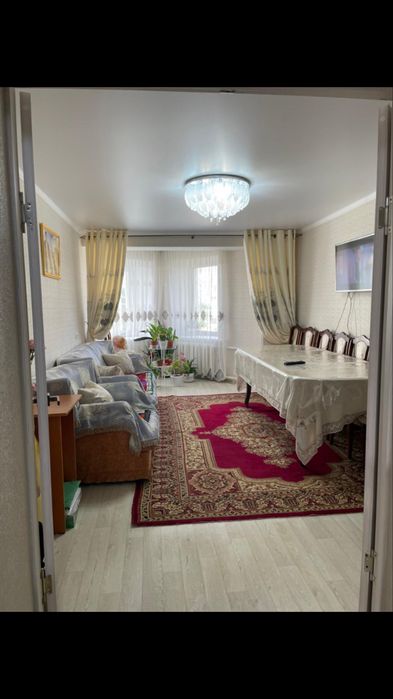 Продается штор с карнизом
