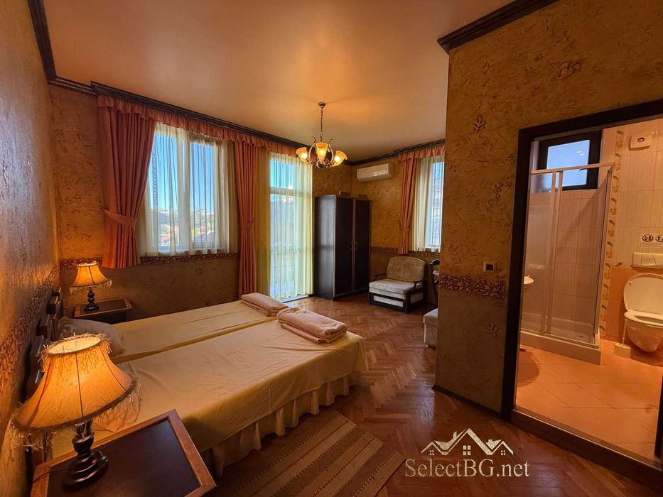 Бизнес имот в сърцето на гр. Велико Търново