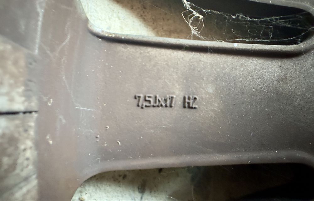 Jante aliaj Volkswagen 17”