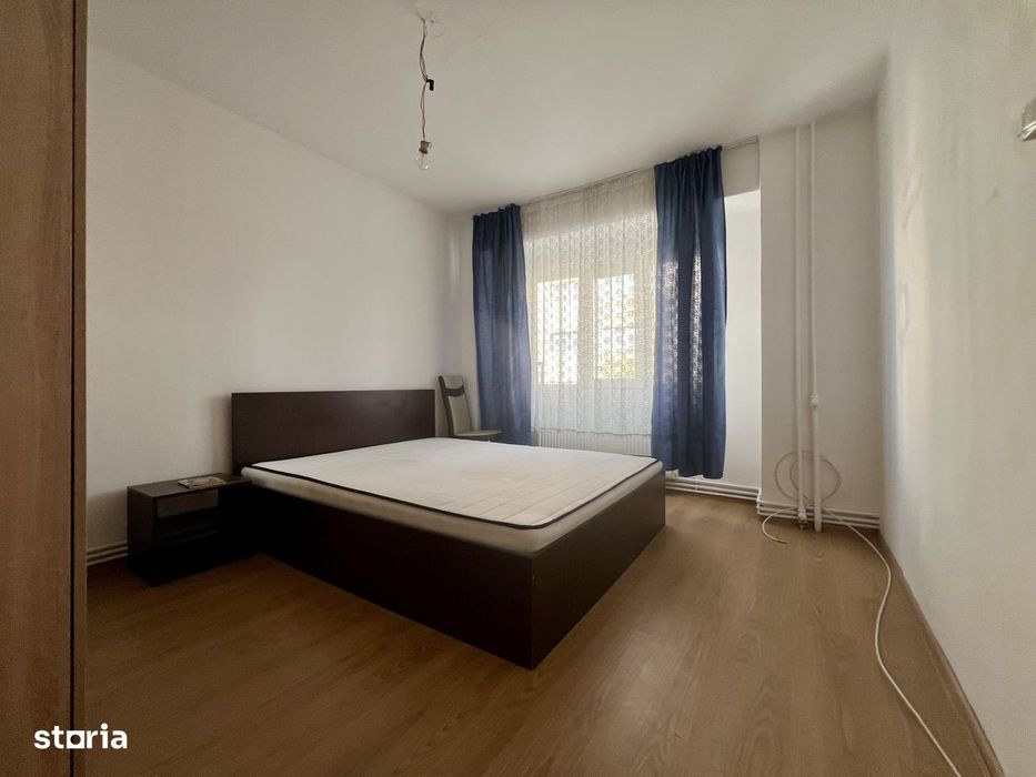 Apartament 4 camere, 77 mp utili, etaj 1, decomandat - zona Liceul Au — fotografia 3