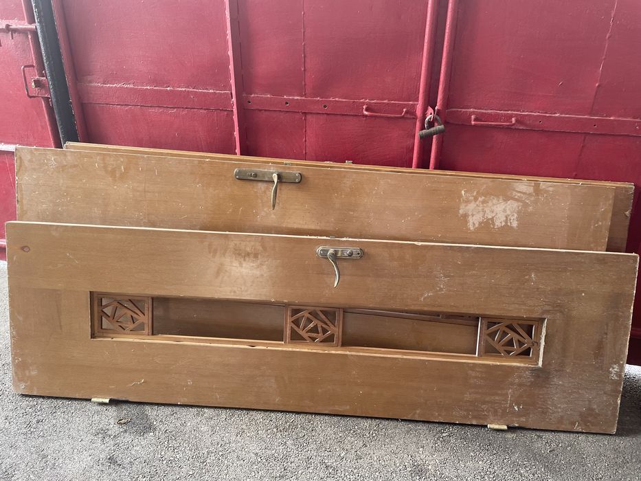 Двери деревянные