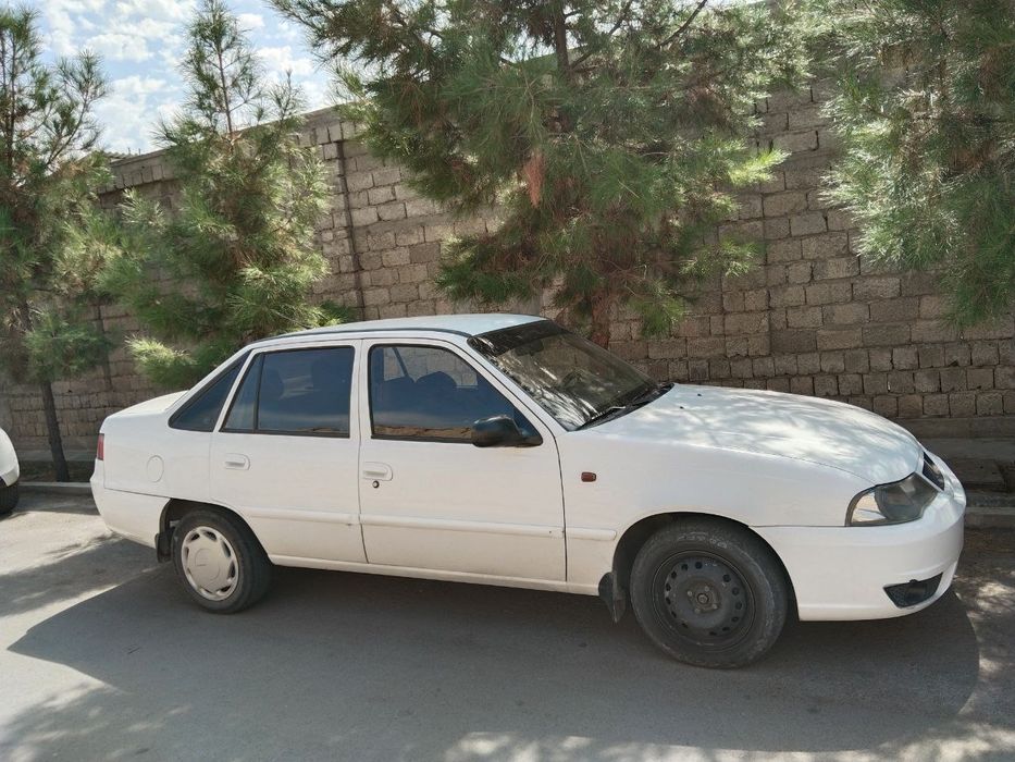 Nexiya 2  sotiladi srochna