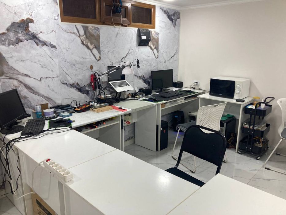 Требуется мастера  компьютеров и ноутбуков