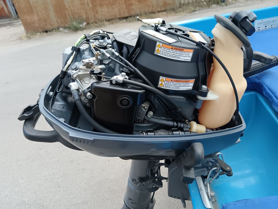 Продавам лодка FISHBOAT, Мичуринка с колесар