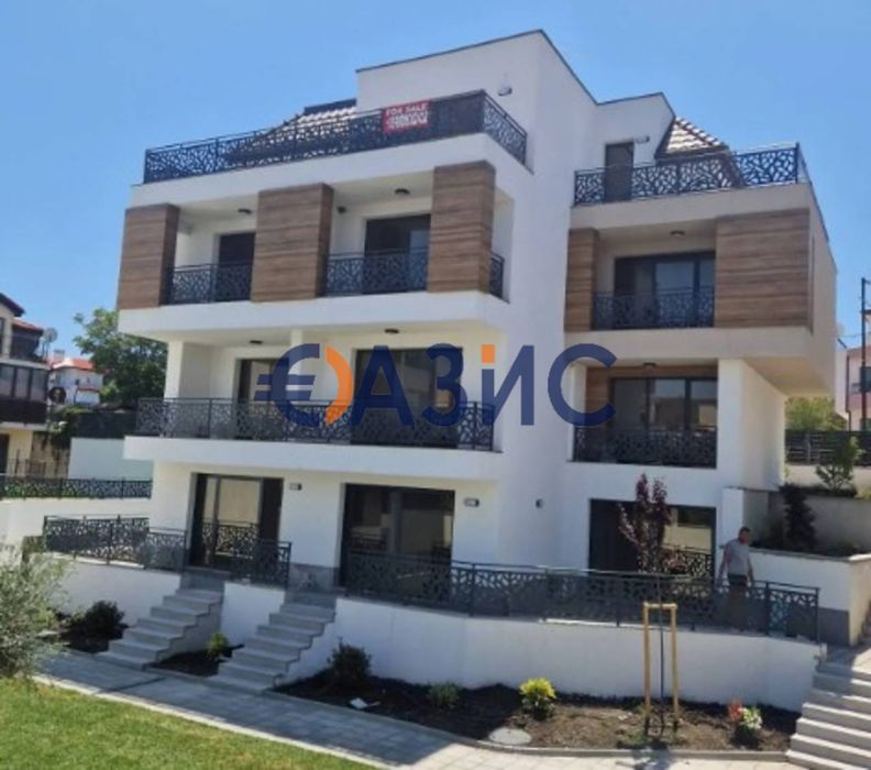 Продава се Двустаен апартамент в Созопол - 59 кв.м за 1081 €/кв.м - Снимка #11