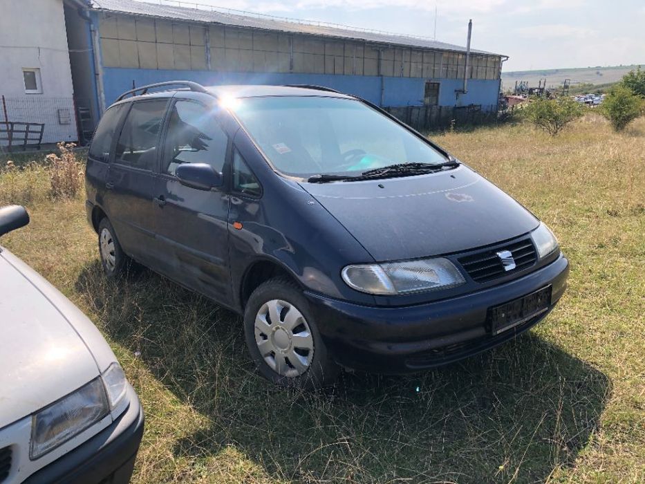 Dezmembrez piese Seat Alhambra