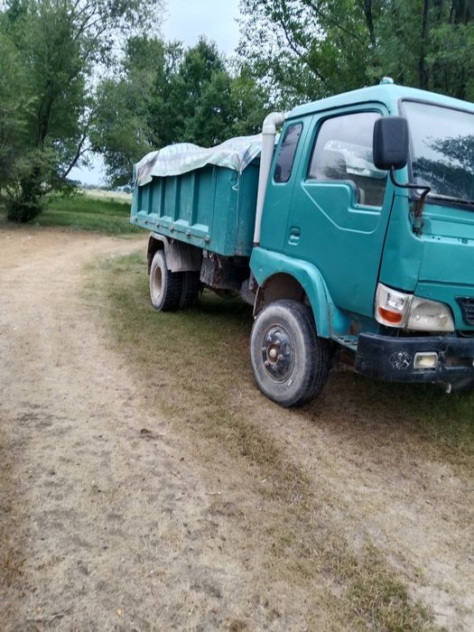 Донгфенг самосвал