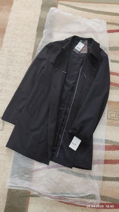 Плащ мужской черный