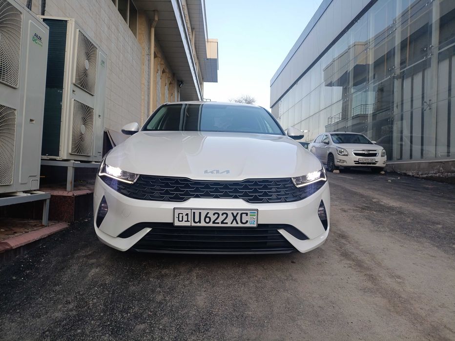КИА К5 Cомфорт 2023 йил KIA K5 Cомфорт 2023 yil