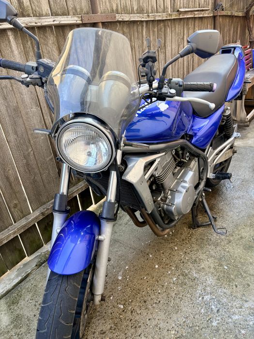 Kawasaki er5 2005