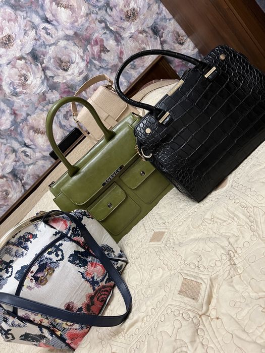 Продаю кажаные сапоги