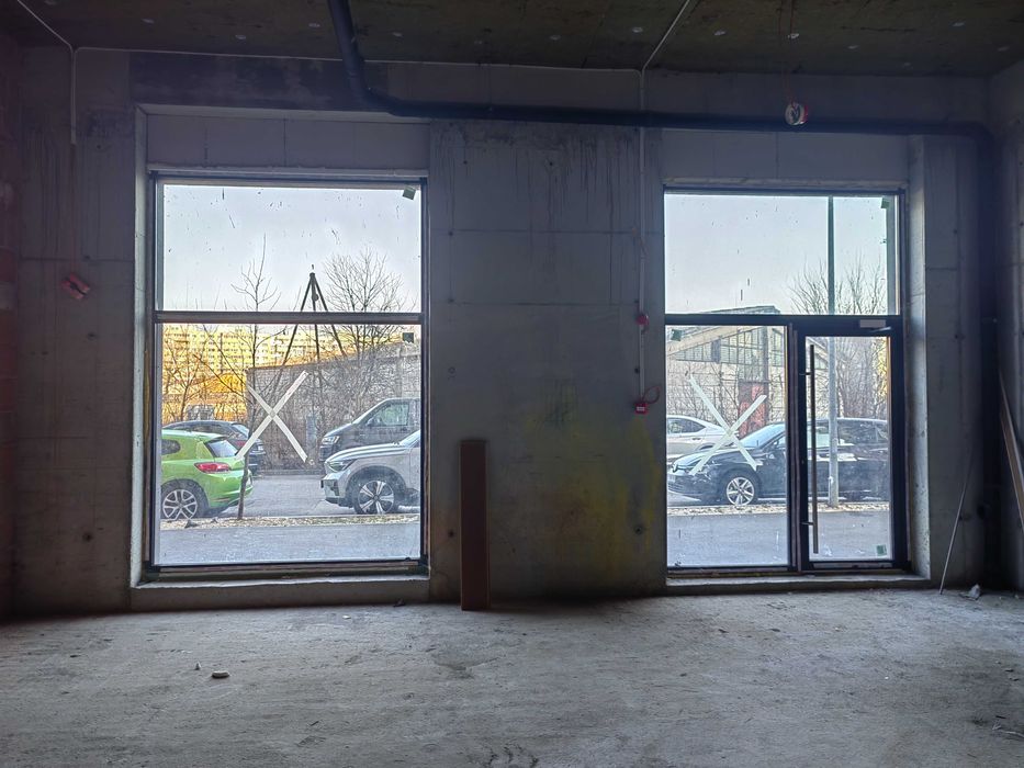 Spațiu comercial de inchiriat în complexul Hercesa Vivenda – 100 mp.