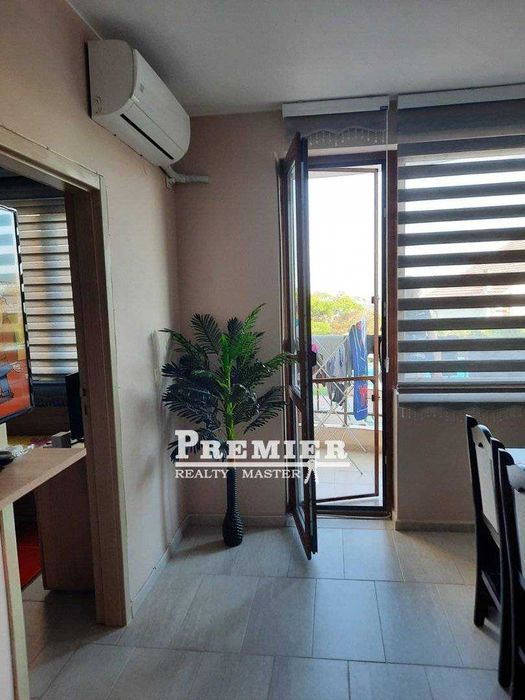 Продава се Тристаен апартамент в с. Рогачево, Област Добрич - 75 кв.м за 605 €/кв.м - Снимка #19