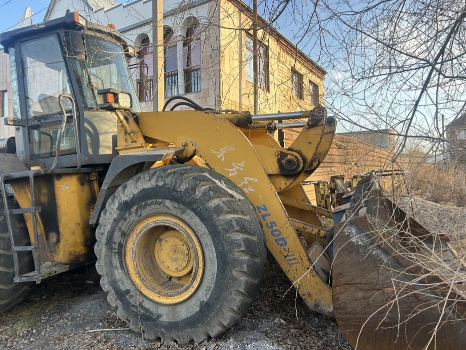 Погрузчик 3х кубовый