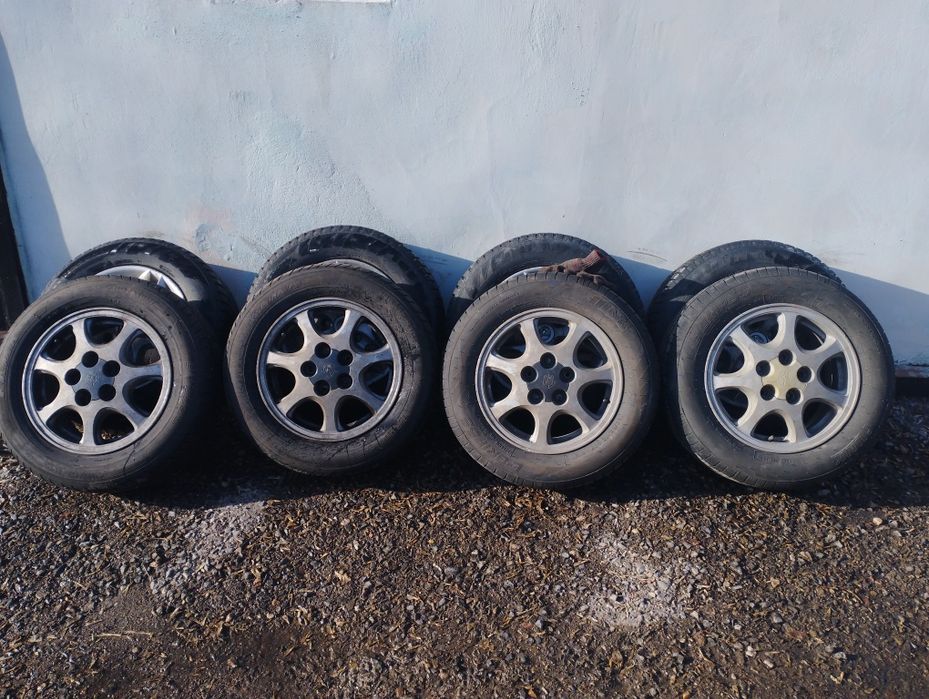 Шины жир на оригинальных дисках