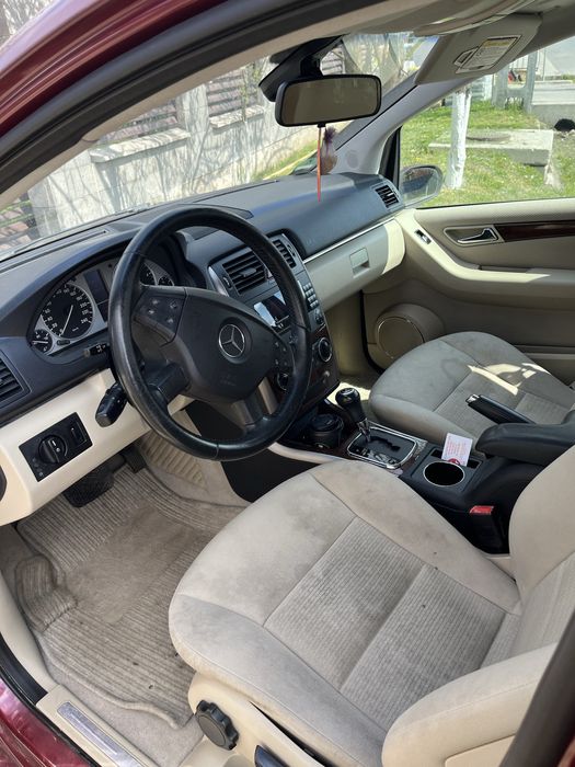 Mercedes Benz B Class