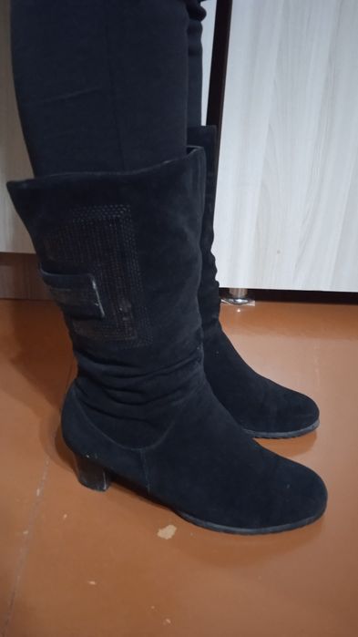 Продам сапоги зимние.