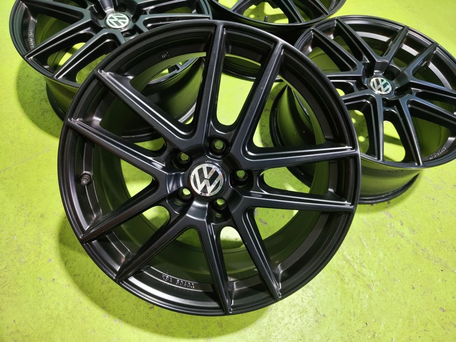 18 5x112 Vw Passat Touran Caddy Golf Skoda Audi 5х112