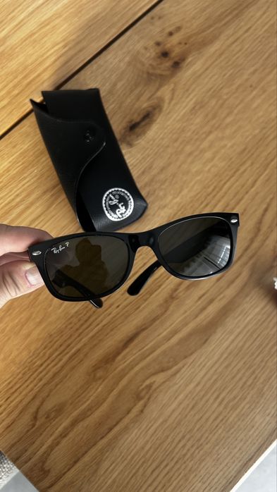 RayBan RB 2132 901/58 polarized