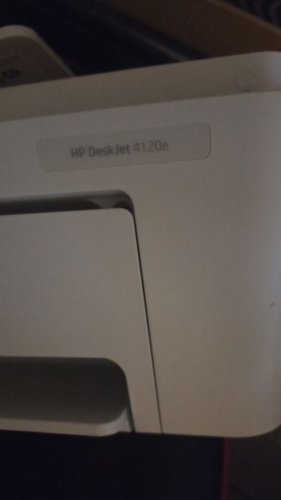 Imprimanta multifuncționalh HP desket 4120e