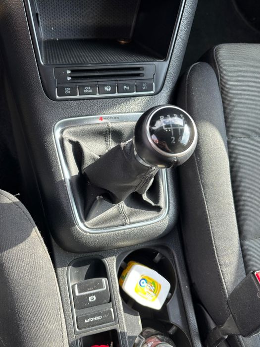 Vând  Volkswagen Tiguan 4X4