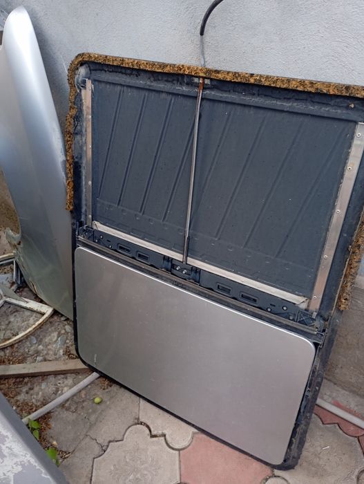 Мерседес 124 разбор без матор без каробки