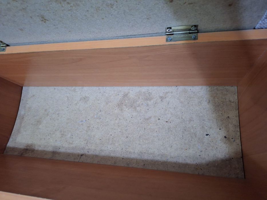 Продам кухоный угловой диван