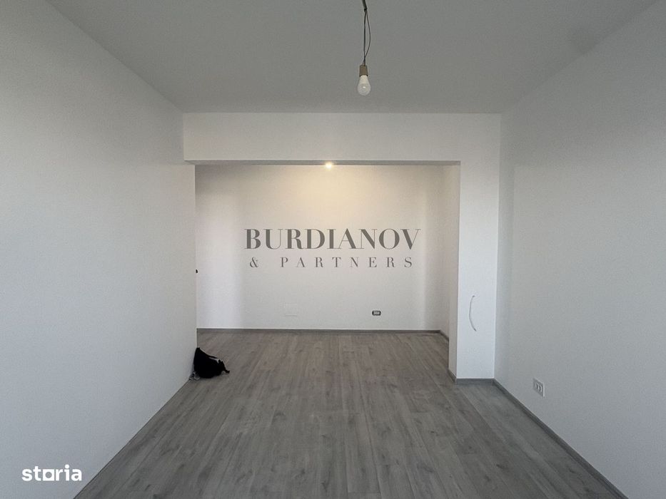 Apartament cu 3 camere - două băi - Etalon Lacul Morii - Vedere Lac