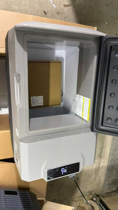 Нов къмпинг хладилник VEVOR 30L / 12v-24v-220v/ Компресор / Bluetooth