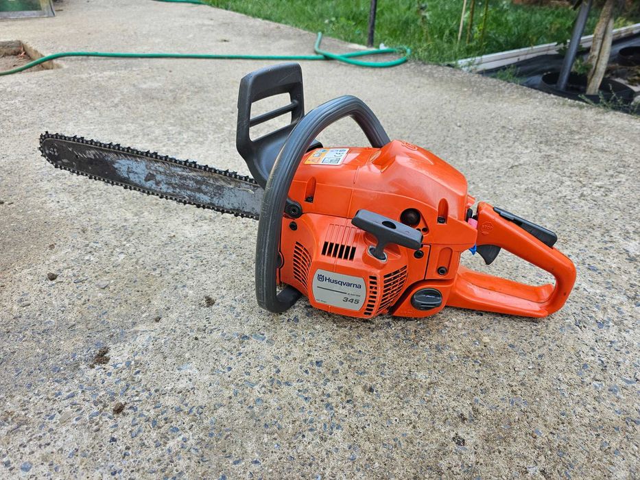 Моторна Резачка HUSQVARNA 345. ПЕРФЕКТНА