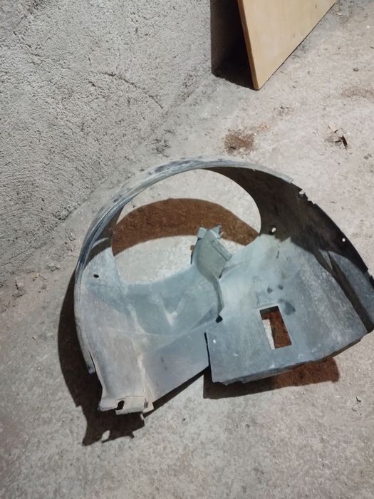 Продавам части за бмв е36