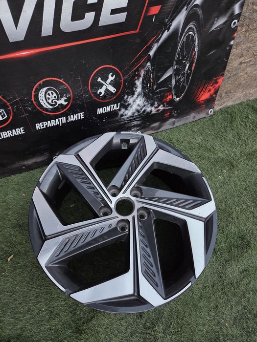O bucata Janta R 19 5x114.3 Hyundai