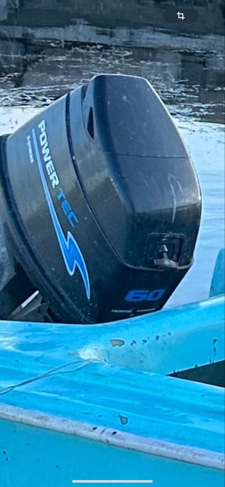 Лодка пластиковая и матор 60