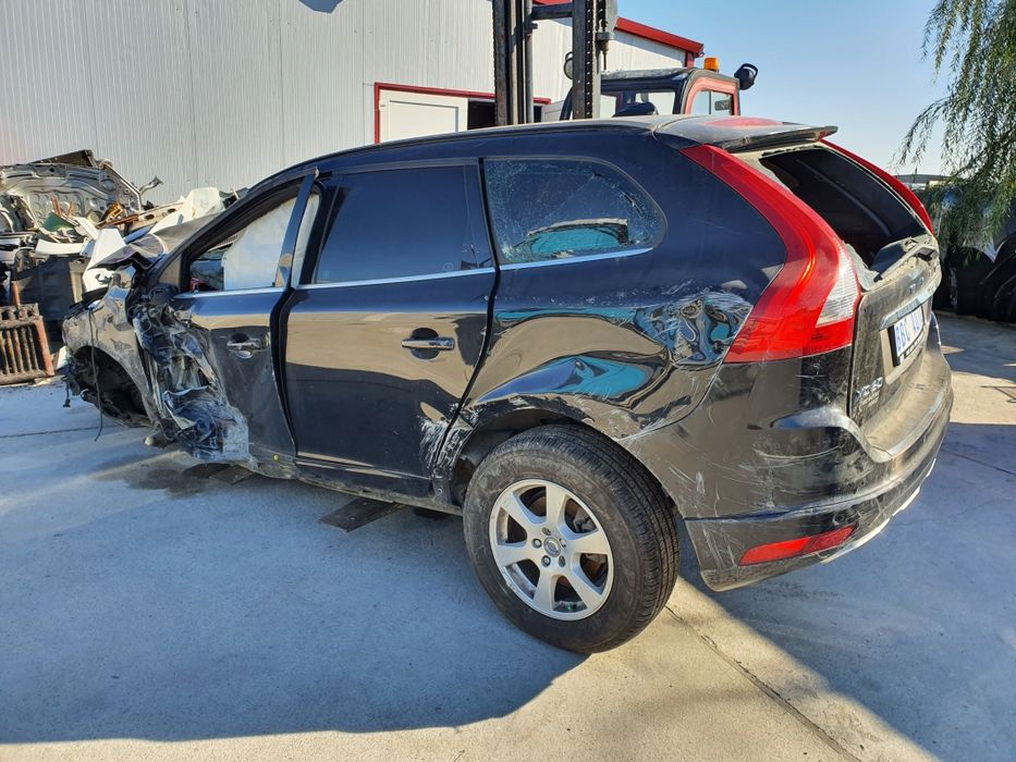 Usa Volvo Xc60 S.sp Cu Defect