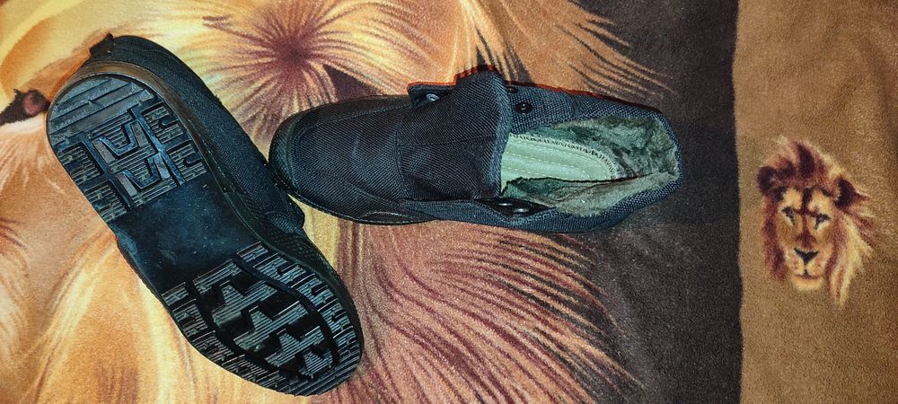 Ботинки кроссовки