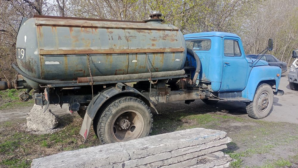 Продам газ 52 ассенизатор.