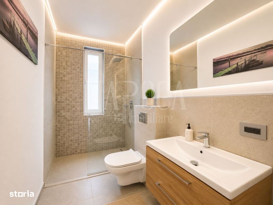 Casa 4 camere de vanzare in Floresti
